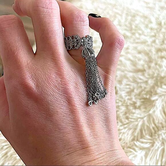 WHITE GOLD PLATED TASSEL STATEMENT RING CROWN - Picture 10 of 16